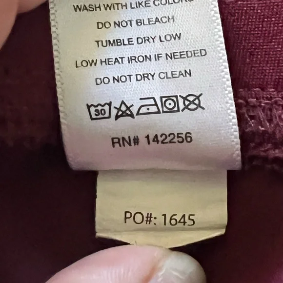 Figs Burgundy Scrub Set Women’s Large Catrina and Medium Tall Livingston - Picture 4 of 4